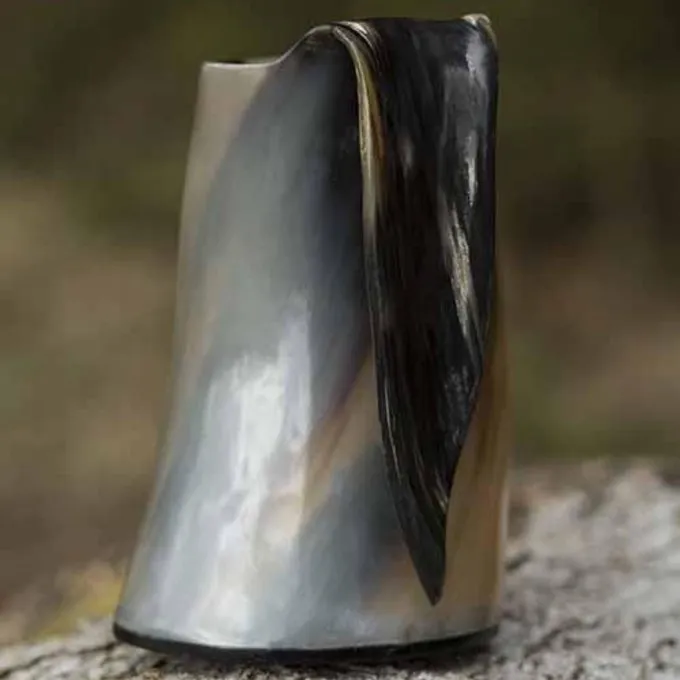 Epic Armoury Horn Tasse Mit Ohr 0,5L, Licht 3 Epic Armoury Horn Tasse Mit Ohr 0,5L, Licht – Bild 3