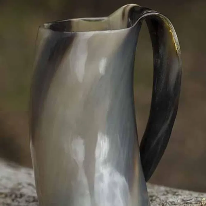 Epic Armoury Horn Tasse Mit Ohr 0,5L, Licht 1 Epic Armoury Horn Tasse Mit Ohr 0,5L, Licht