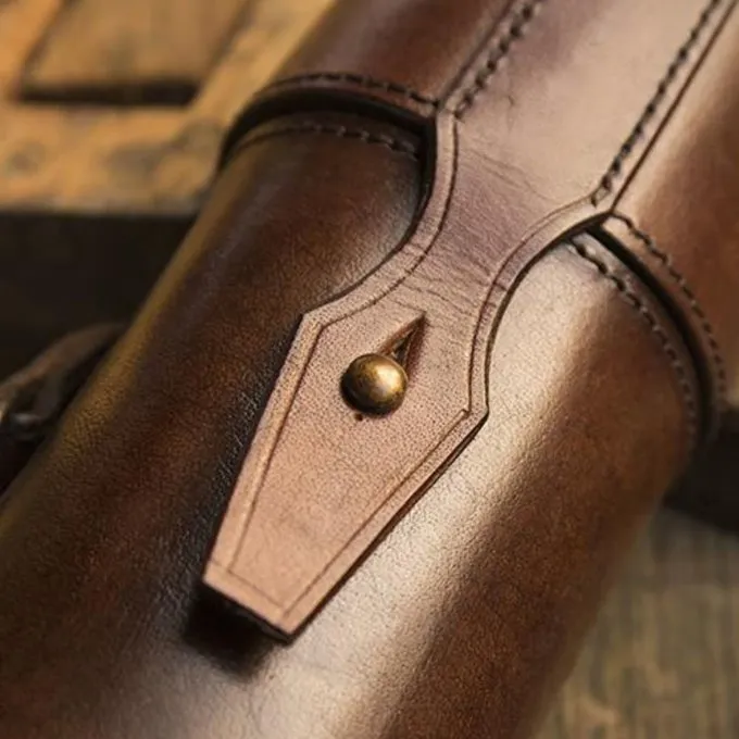 Epic Armoury Lederrolle Oder Flaschenhalter, Braun 2 Epic Armoury Lederrolle Oder Flaschenhalter, Braun – Bild 2