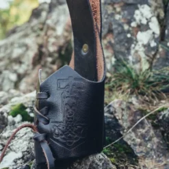 Leonardo Carbone Trinkhornhalter Thorhammer, Dunkelbraun